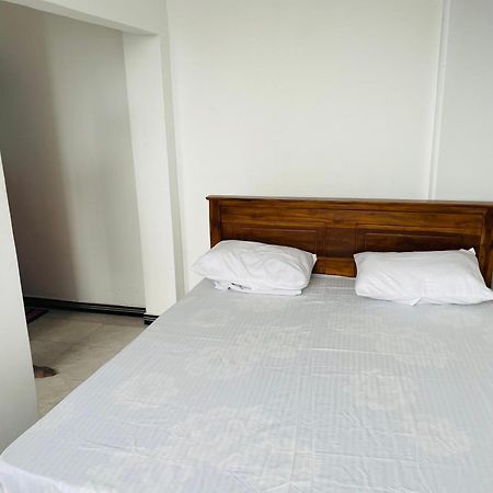 Star Village Hostel Kandy Luaran gambar