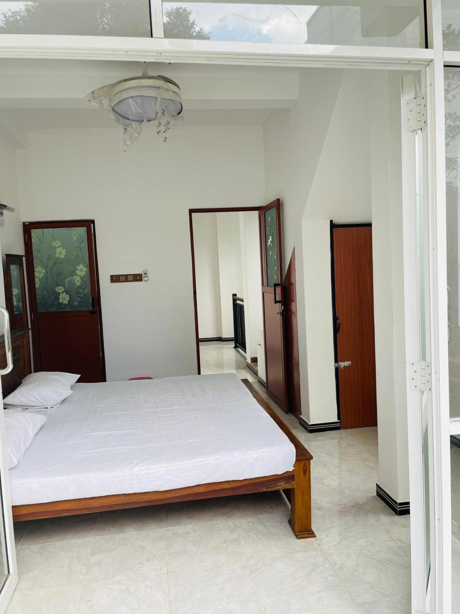 Star Village Hostel Kandy Luaran gambar